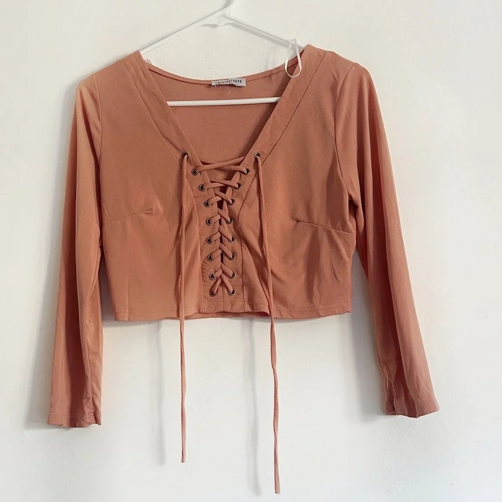 3 for $25 ⋆ fashion nova ⋆ lace up top